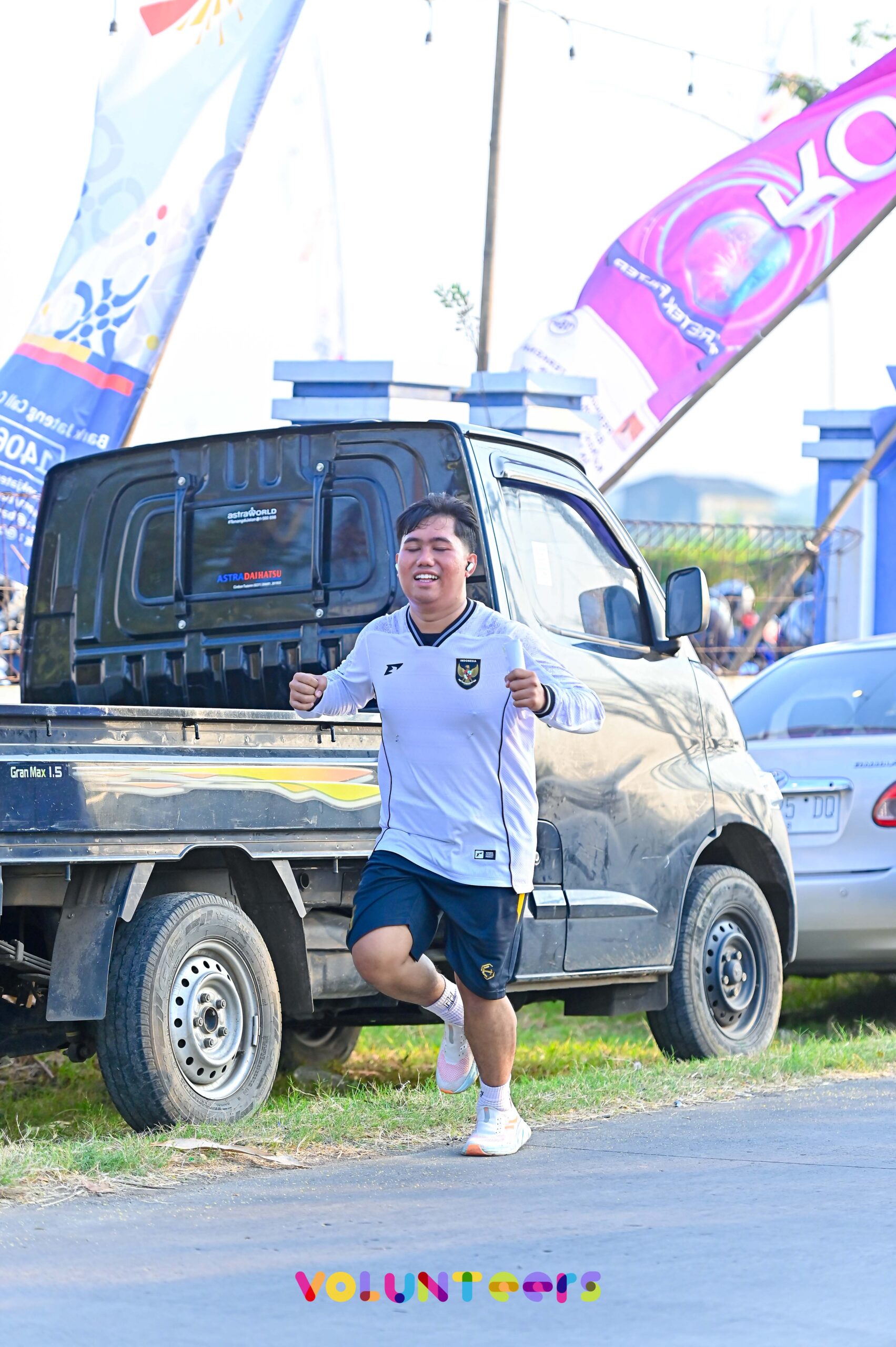VUN RUN I 993 scaled